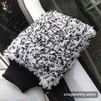 Coral fleece car wash mitt glove | Snagworthy.store